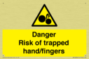 danger-risk-of-trapped-handfingers~